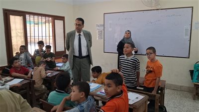 وكيل تعليم الغربية يتابع سير الدراسة بمدارس قطور