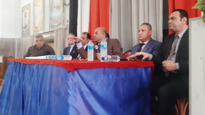  تعليم الدقهلية يناقش الإجراءات القانونية لامتحانات الشهادات العامة 