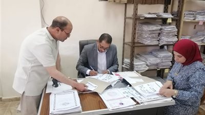 إعتماد نماذج التصالح الدائم من المركز التكنولوجى لخدمة المواطنين بالرحمانية في البحيرة
