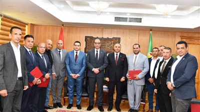 محافظ الفيوم يكرّم رؤساء وأعضاء الاتحادات الرياضية من أبناء المحافظة