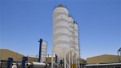  مُلاك 15 مصنعًا بمنطقة كلاحين قفط جنوب قنا يطلبون زيادة المساحة 