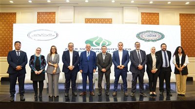 عرض قصص نجاحات الرعاية الصحية في تعزيز الاستدامة والابتكار الصحي 