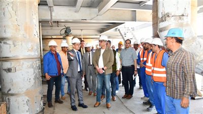 محافظ الفيوم يتفقد الأعمال الإنشائية لتوسعات شركة 