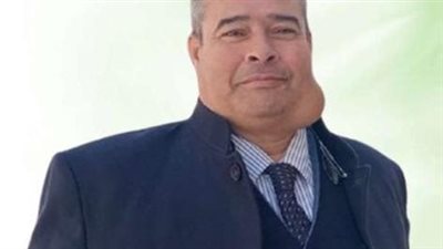  أحمد دياب أمينًا لكلية الآداب بجامعة الفيوم