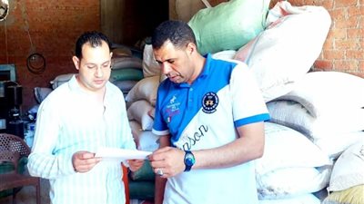 ضبط 3 أطنان أسمدة زراعية وفول مجهولي المصدر بدمنهور