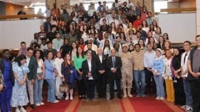 ميناء الإسكندرية يستقبل وفد إفريقيًا لبحث التعاون المشترك في مجال النقل البحري
