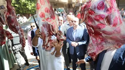 محافظ بني سويف يفتتح أول معرض للحوم ضمن سلسلة معارض أضحى مبارك  