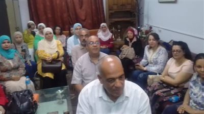 توجيه اللغة الإنجليزية بتعليم نجع حمادي يكرم عدد من الموجهين والمعلمين