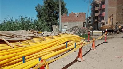 تنفيذ أعمال توصيل الغاز الطبيعي بقرية دهشور بدمنهور