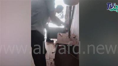 موظفو شركة مياه الجيزة يقتحمون منزل سيدة ويستولون على 