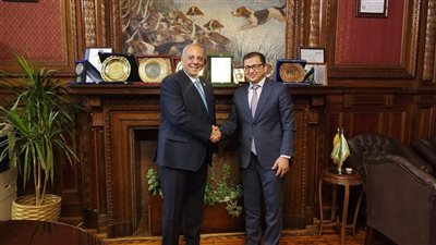 السفير الاوزباكستاني بالقاهرة يؤكد حرص بلاده على التعاون في مشاريع بحثية مشتركة 