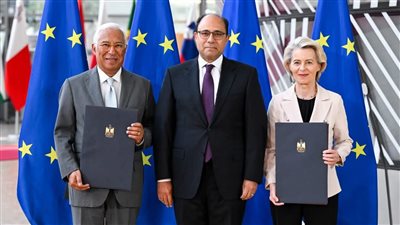 سفير مصر يقدم أوراق اعتماده إلى رئيسى مجلس ومفوضية الاتحاد الأوروبى