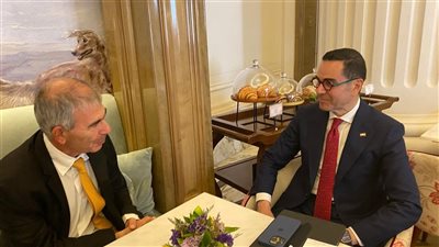 الخطيب يبحث مع رئيس مجموعة شلهوب فرص ومقومات الاستثمار بالسوق المصري
