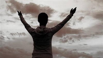 أذكار المساء كاملة.. حصن يومي من الشرور والهموم