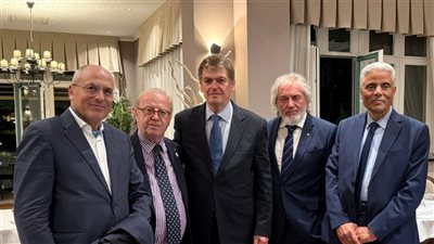 دامير توبي يعرب عن دعمه لمصر والجمهورية الجديدة في لقاء مع عضو بلدية تورينو