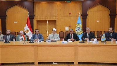 مجلس شئون التعليم والطلاب بجامعة الأزهر يتابع امتحانات الفصل الدراسي الثاني 