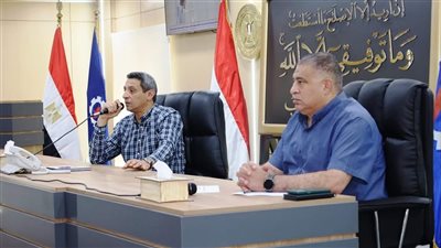 محافظ السويس  : إستمرار التوعية لإنجاز ملفات التقنين والمتابعة اليومية  