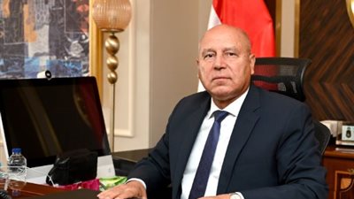 كامل الوزير يطالب الصناع بإنشاء أفران لإنتاج البليت لترشيد إستيراده