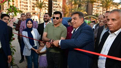 محافظ الدقهلية ووزير الشباب والرياضة يفتتحان التراس الاجتماعي بنادي الحوار