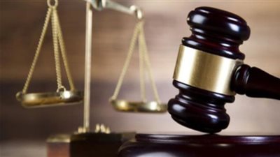 طالب يطعن والدته 16 طعنة بسبب المذاكرة