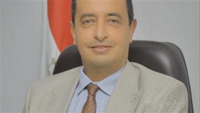 الدكتور عمرو عثمان: مركز العزيمة بأسوان يستهدف تقديم الخدمات العلاجية لـ 3000 مريض سنويًا