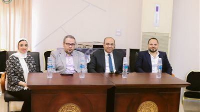 وكيل صحة الدقهلية يشهد فعاليات اليوم العلمي الأول للمستلزمات الطبية