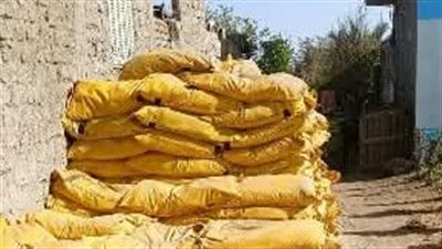 ضبط 10 مخالفات تموينية في أولاد صقر.. وحجز 5 أطنان سماد 