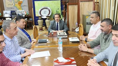 محافظ المنوفية يناقش موقف منظومة النظافة 