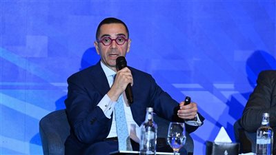 الخطيب: الحكومة ملتزمة بالحوار المستمر مع المستثمرين وتذليل التحديات كافة 