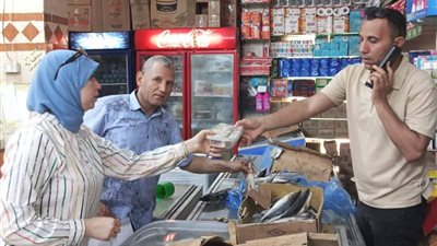 ضبط سمك الماكريل منتهي الصلاحية بكوم حمادة