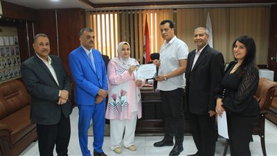 تعليم سوهاج يكرم الفائزين بالمراكز الأولى في المسابقات التربية الاجتماعية