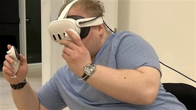 طلاب آثار القاهرة يطورون أول تطبيق عربي يعزز استخدام الواقع الافتراضي