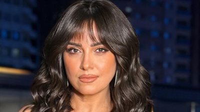 الأسود يعكس أناقة ريهام عبدالغفور.. صور