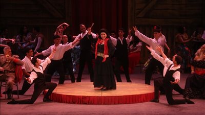 كارمن تجمع فن الأوبرا مع المشاعر الإنسانية على المسرح الكبير.. الليلة 