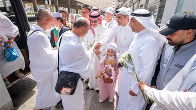 وصول نصف الحجاج التابعين للمطوّف السعودي المعتمد لحجاج التضامن والسياحة من 21 دولة من بينها مصر