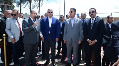 القابضة الغذائية: نستهدف زيادة السعة التخزينية محطة الزيوت بالمكس إلى ١٥٠ ألف طن 