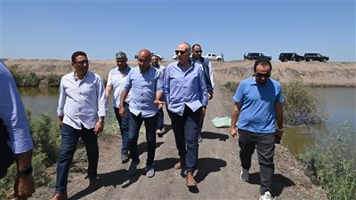 وزير الري يتفقد ترعة السلام ومحطتى السلام ٢ و٣ بمحافظة الشرقية 