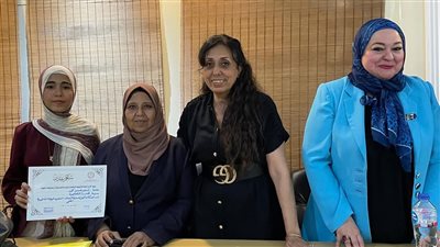 تسنيم حسن ابنة قنا تحصد المركز الخامس جمهوريا في الإلقاء الشعري