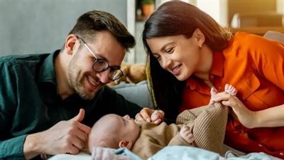 ملامح وجه الأب قد تحدد جنس المولود الأول.. دراسة تكشف