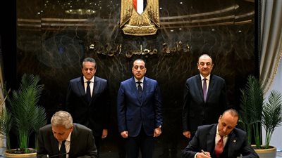 شراكة مصرية أمريكية لتصنيع وتصدير أدوية ومكملات غذائية للأسواق العالمية