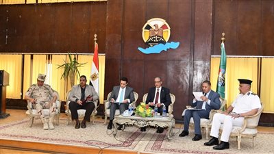 تنفيذي الفيوم يوافق على تخصيص أراضي لإنشاء مشروعات تعليمية وصحية وخدمية