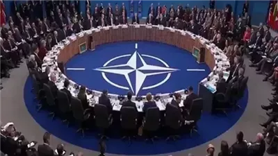 مسئول بالناتو: الحلف يعمل على تعزيز التعاون في حماية الكابلات البحرية