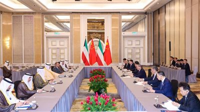  لي تشيانغ: الصين مستعدة للتعاون مع الكويت من أجل التنمية المستقرة للعلاقات الثنائية