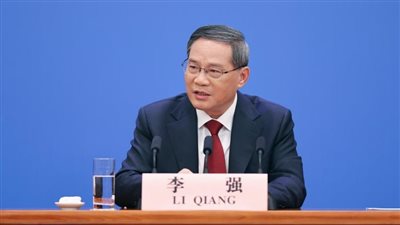 لي تشيانغ: اقتصاد الصين حقق نموًا سريعًا هذا العام على الرغم من التحديات الخارجية المتزايدة