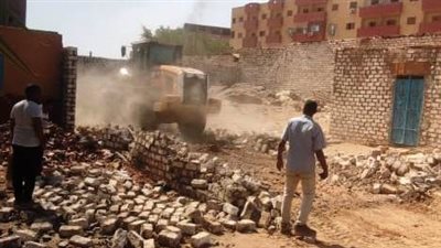 إزالة 270 حالة تعدى بمساحة 104 ألف و634 م2 في أسوان
