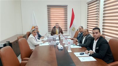 جامعة سمنود التكنولوجية تعقد اجتماعها الدوري 