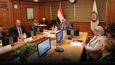 اجتماع المجلس الأعلى لشئون الدراسات العليا والبحوث بالجامعات 