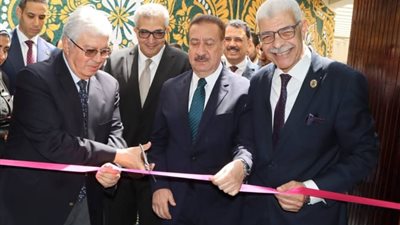 وزير التعليم العالي يفتتح مركز الاختبارات الإلكترونية بكلية الحقوق بالمنوفية 