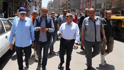 نائب وزير الإسكان يتفقد الإسكندرية لمتابعة آثار العاصفة الجوية والأمطار 