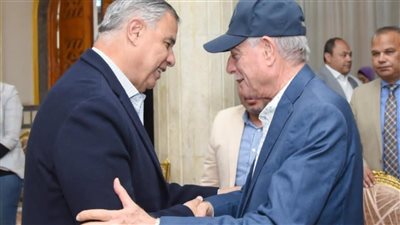 مستشار رئيس الجمهورية للتنمية المحلية يتفقد دير مارمينا بالإسكندرية 